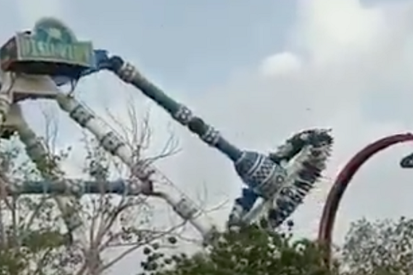 Two fatalities as pendulum ride breaks apart at Indian amusement