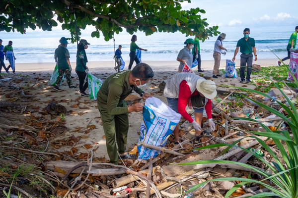 Thailand’s Pimalai Resort relaunches its island cleaning initiative ...