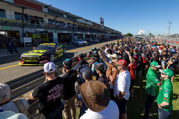 Queensland Government extends Supercars agreement until 2027