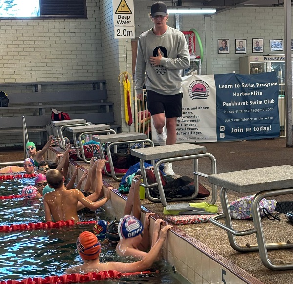 Bright Pool Services named as interim managers for Peakhurst West Swimming Pool