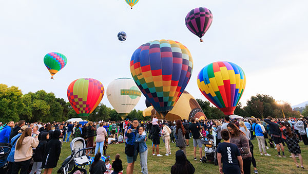 Canberra Balloon Spectacular returns to John Dunmore Lang Lawns