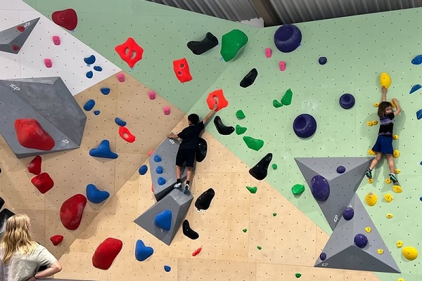 Climb Toowoomba bouldering gym proves popular since October opening