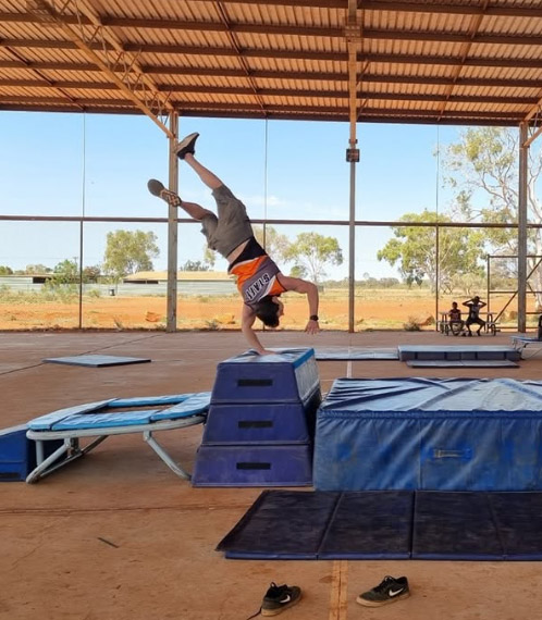 PCYC coach travels to Northern Territory to teach Gymnastics to remote Indigenous communities