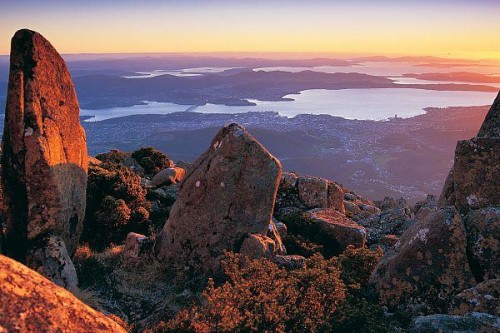 Tourism and hospitality employs one in eight Tasmanians