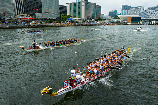 Hong Kong International Dragon Boat Races return to Victoria Harbour