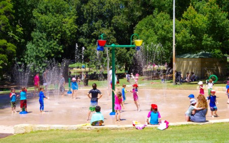 New Perth water spray ground draws a crowd