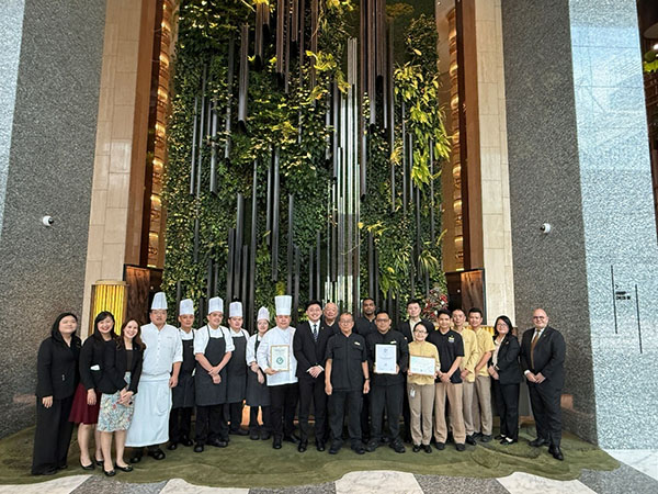 PARKROYAL COLLECTION Marina Bay Singapore secures three prestigious sustainability certifications