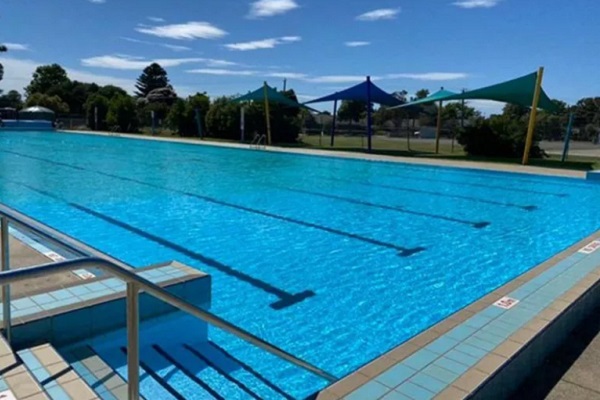 Cardinia Shire claims it has ‘no plans’ to close Pakenham Outdoor Pool