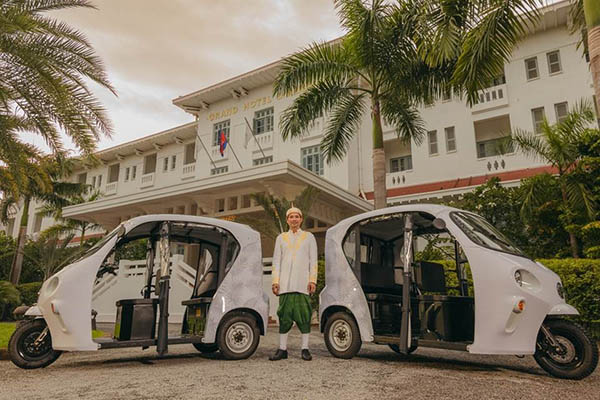 Raffles Grand Hotel d’Angkor innovates with new Electric Tuk-Tuks 