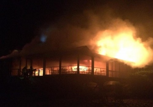 Sorrento Baths destroyed by fire