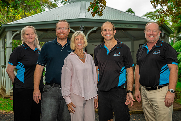 Cairns coach operator Tropic Wings achieves major milestone in sustainable tourism