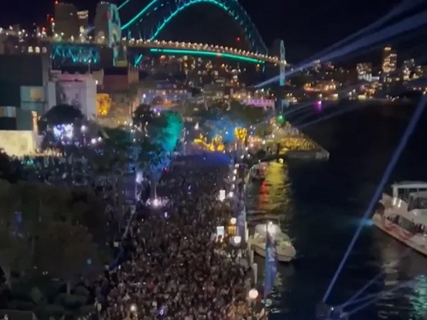 Larger than expected crowds prompt safety fears at Vivid Sydney